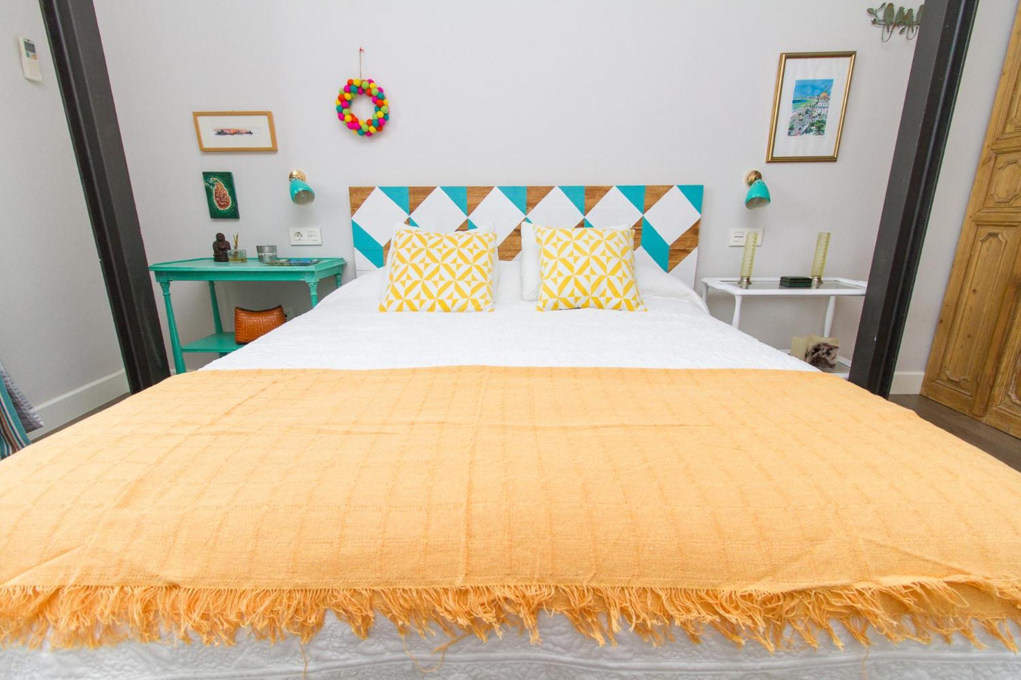 C20 - Adorable Apartment In The Center With Sun Terrace Малага Екстериор снимка