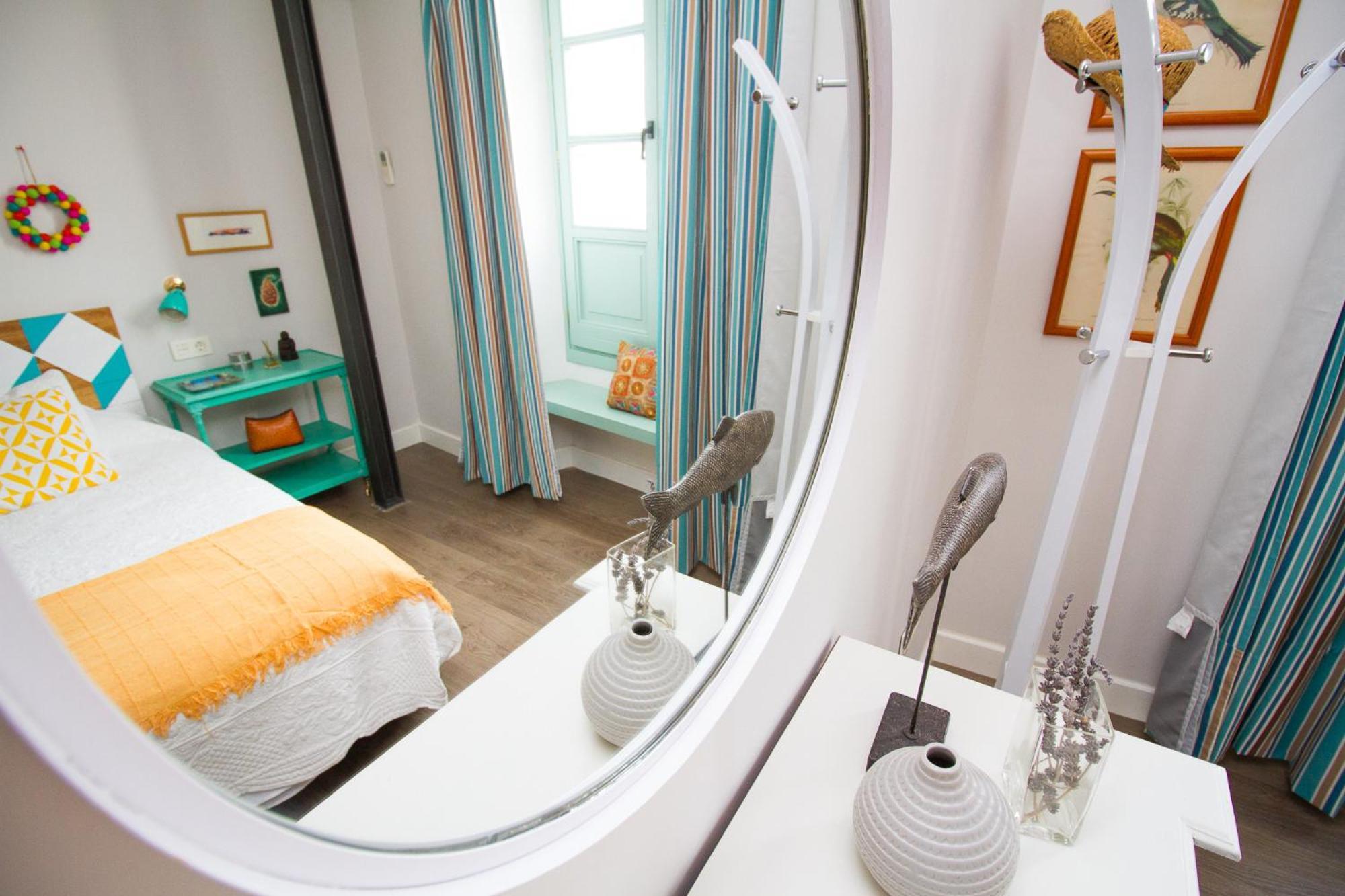 C20 - Adorable Apartment In The Center With Sun Terrace Малага Екстериор снимка